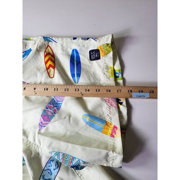 SPICY TUNA Men's NEW Cream w/ Colorful Surfboards Swim Trunks SZ XL (waist 34") - Picture 8 of 9